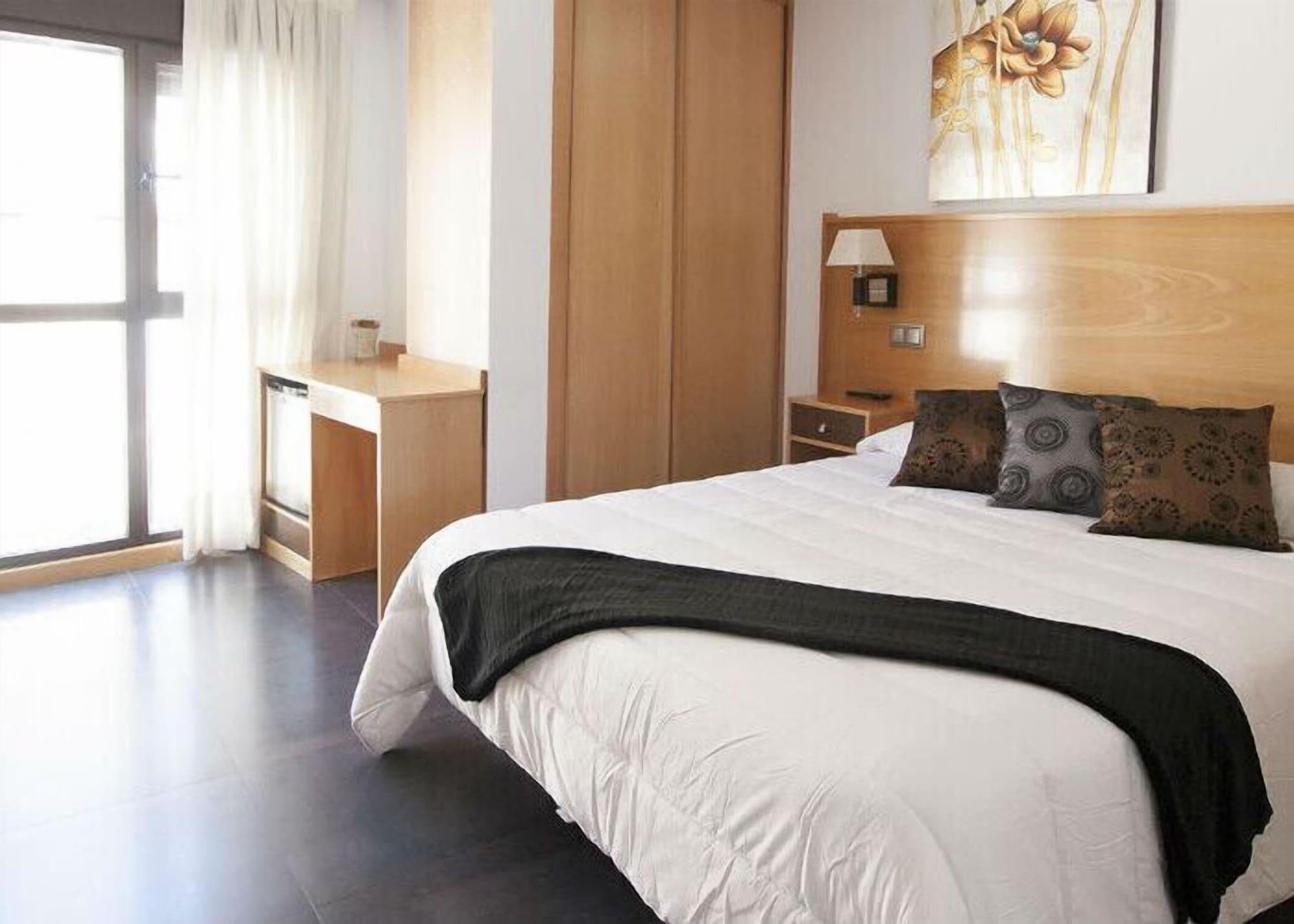 Hotel Real De Ильескас Экстерьер фото